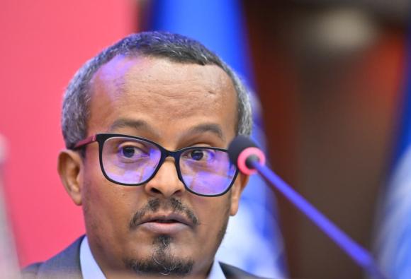 Libérer le potentiel des chaînes de valeur régionales : soutenir les entreprises dirigées par des  jeunes en Afrique dans le cadre de la ZLECAf