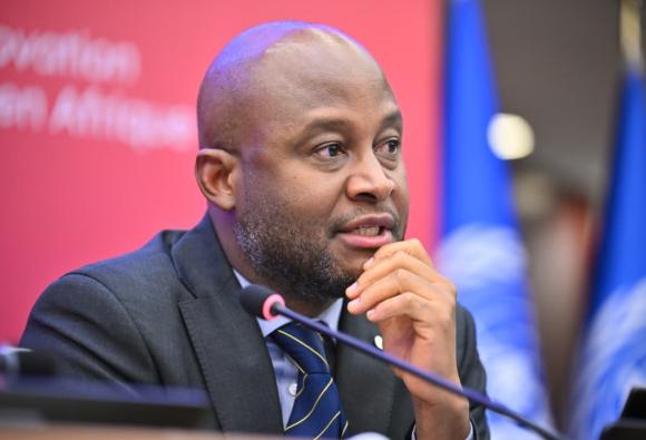 Libérer le potentiel des chaînes de valeur régionales : soutenir les entreprises dirigées par des  jeunes en Afrique dans le cadre de la ZLECAf