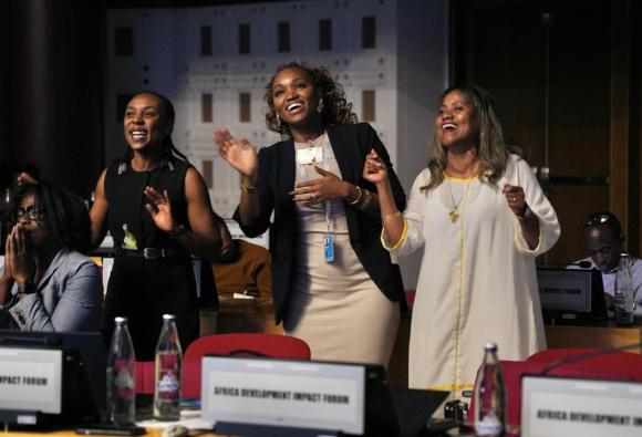 Impact Talk: Creative industries – fashion in Africa