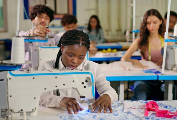 La CEA lance une initiative pilote pour accélérer la création d’emplois décents et l’entrepreneuriat productif pour la jeunesse africaine