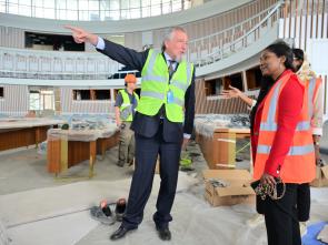 Visit to Africa Hall by Ms.Thilmeeza Hussain, director of RCNYO