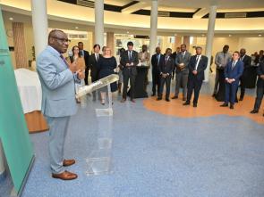 Official handover of the Africa Hall model to ECA by Australia Embassy