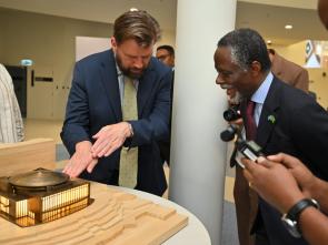 Official handover of the Africa Hall model to ECA by Australia Embassy