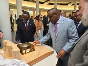 Official handover of the Africa Hall model to ECA by Australia Embassy