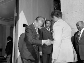 Secretary-General of the United Nations, Dag Hammarskjöld, greeting Emperor Haile Selassie I in Addis Ababa, 29 December 1958, ahead of the inaugural session of the Economic Commission for Africa. At centre back is the first ECA Executive Secretary, Mekki Abbas.