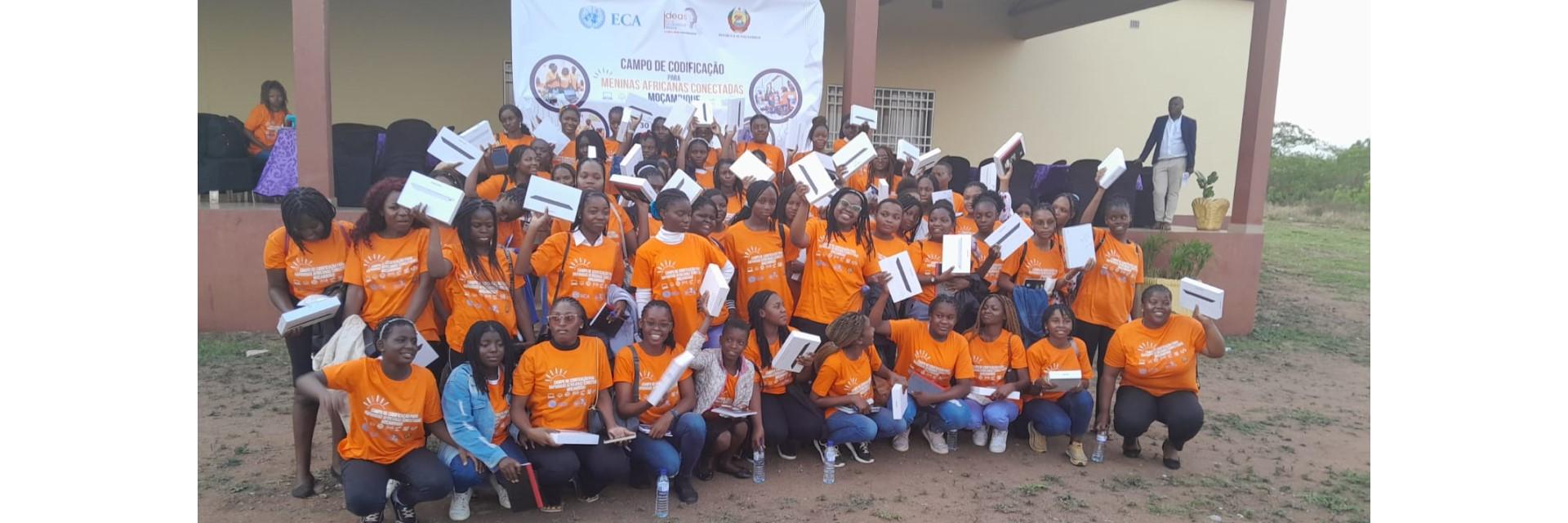 Empowering Young Girls Digitally in Chimoio: The Regional Connected African Girls Coding Camp