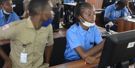 Young Africans create software thanks to UN bootcamp